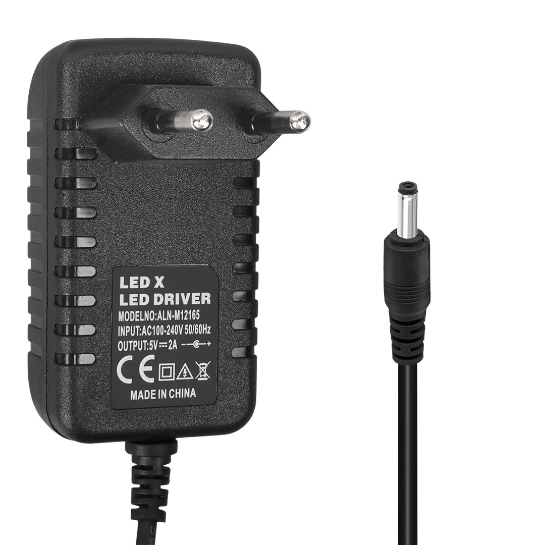 m2355-POWERMASTER LEDX ALN-M12165 5 VOLT - 2 AMPER 3.5*1.35 MM UÇLU LEDLİ PLASTİK KASA PRİZ TİPİ ADAPTÖR (ANDROID BOX İÇİN)